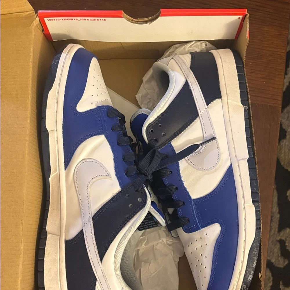 Men NIKE DUNK LOW - Picture 8 of 8